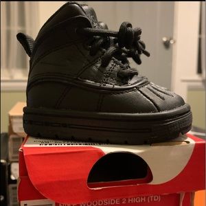 Nike acg boots